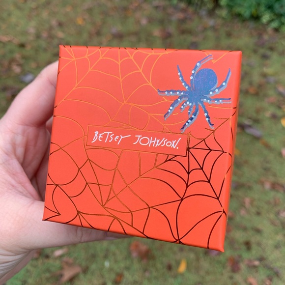 NWT Purple Glass Rhinestone Hearts - Picture 3 of 9